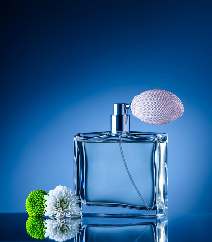 are old perfume bottles worth anything - hero