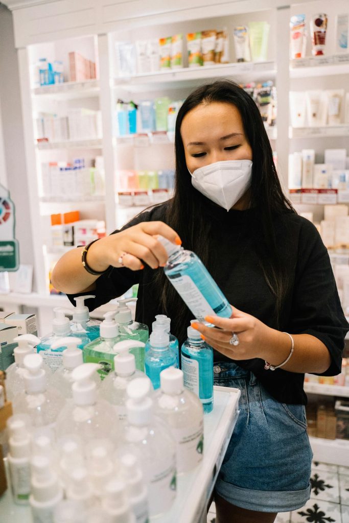 wholesale perfume California - lifestyle